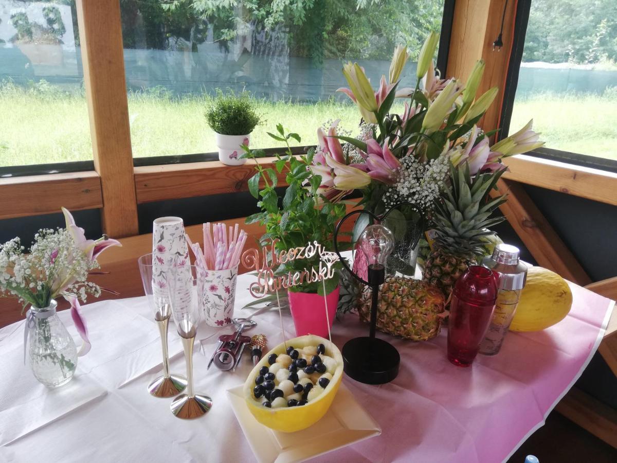 Grabska Osada Apartamenty - 100M Od Suntago Park-Domki Ogrzewane Caloroczne Mszczonow Bagian luar foto