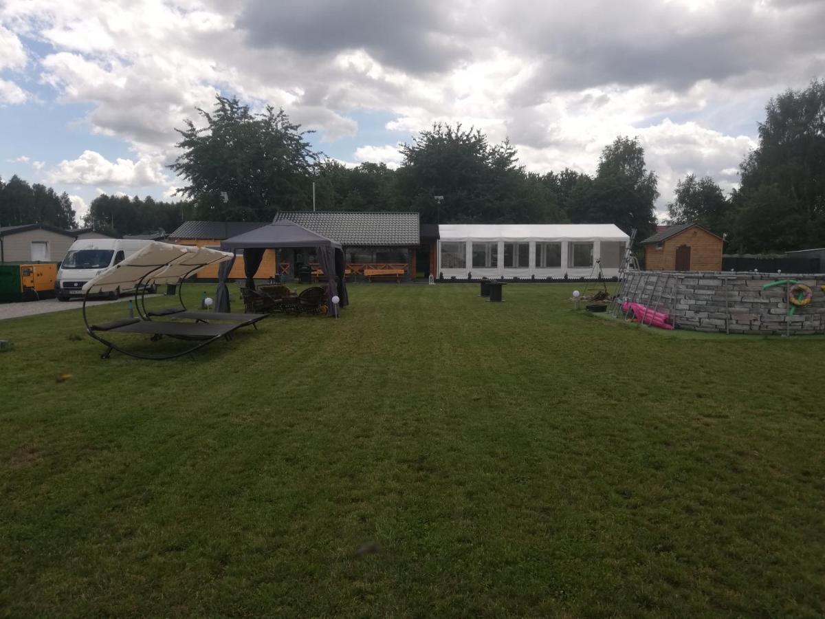 Grabska Osada Apartamenty - 100M Od Suntago Park-Domki Ogrzewane Caloroczne Mszczonow Bagian luar foto