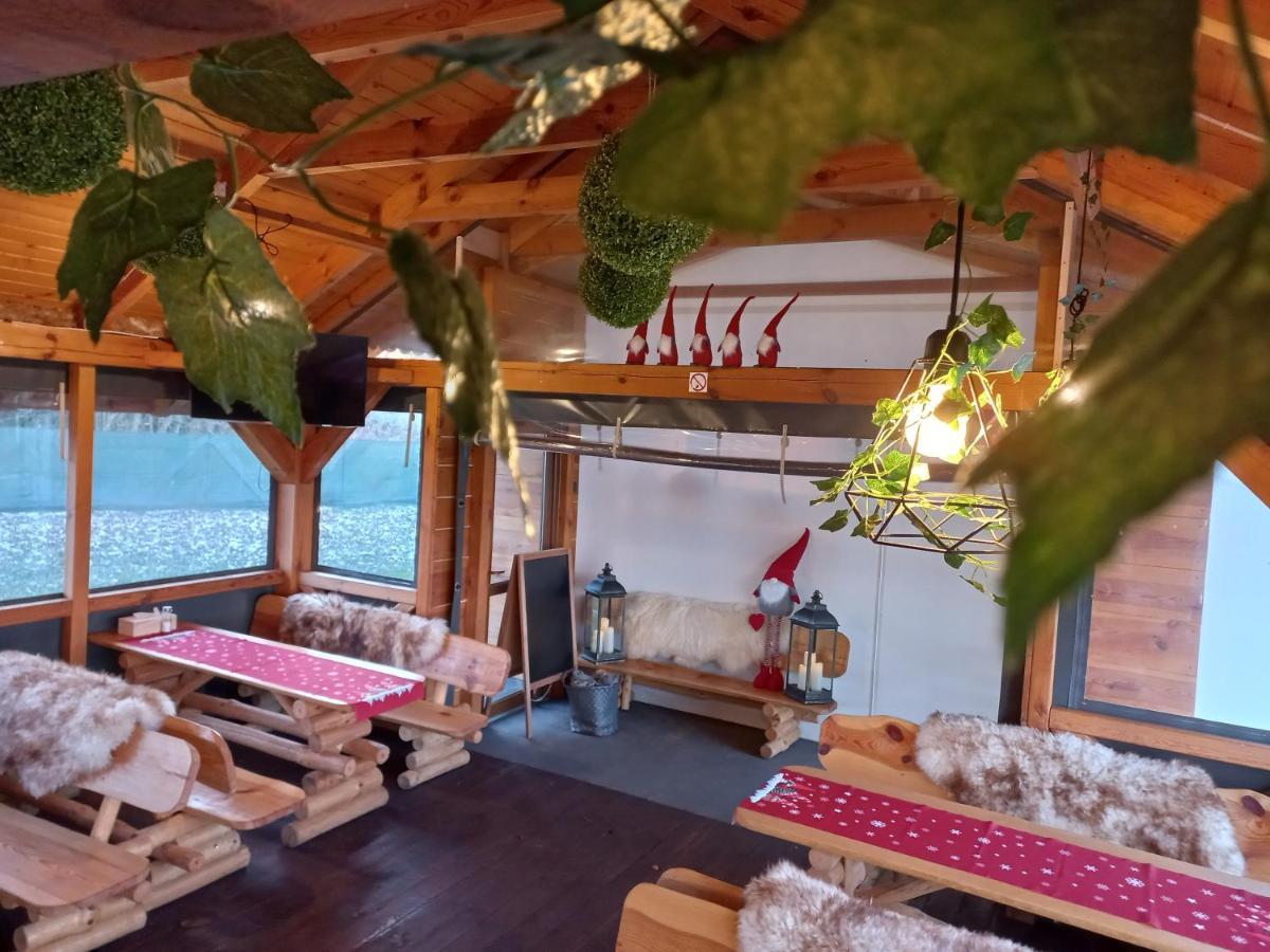 Grabska Osada Apartamenty - 100M Od Suntago Park-Domki Ogrzewane Caloroczne Mszczonow Bagian luar foto