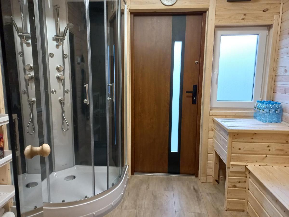 Grabska Osada Apartamenty - 100M Od Suntago Park-Domki Ogrzewane Caloroczne Mszczonow Bagian luar foto