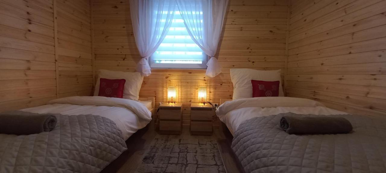 Grabska Osada Apartamenty - 100M Od Suntago Park-Domki Ogrzewane Caloroczne Mszczonow Bagian luar foto