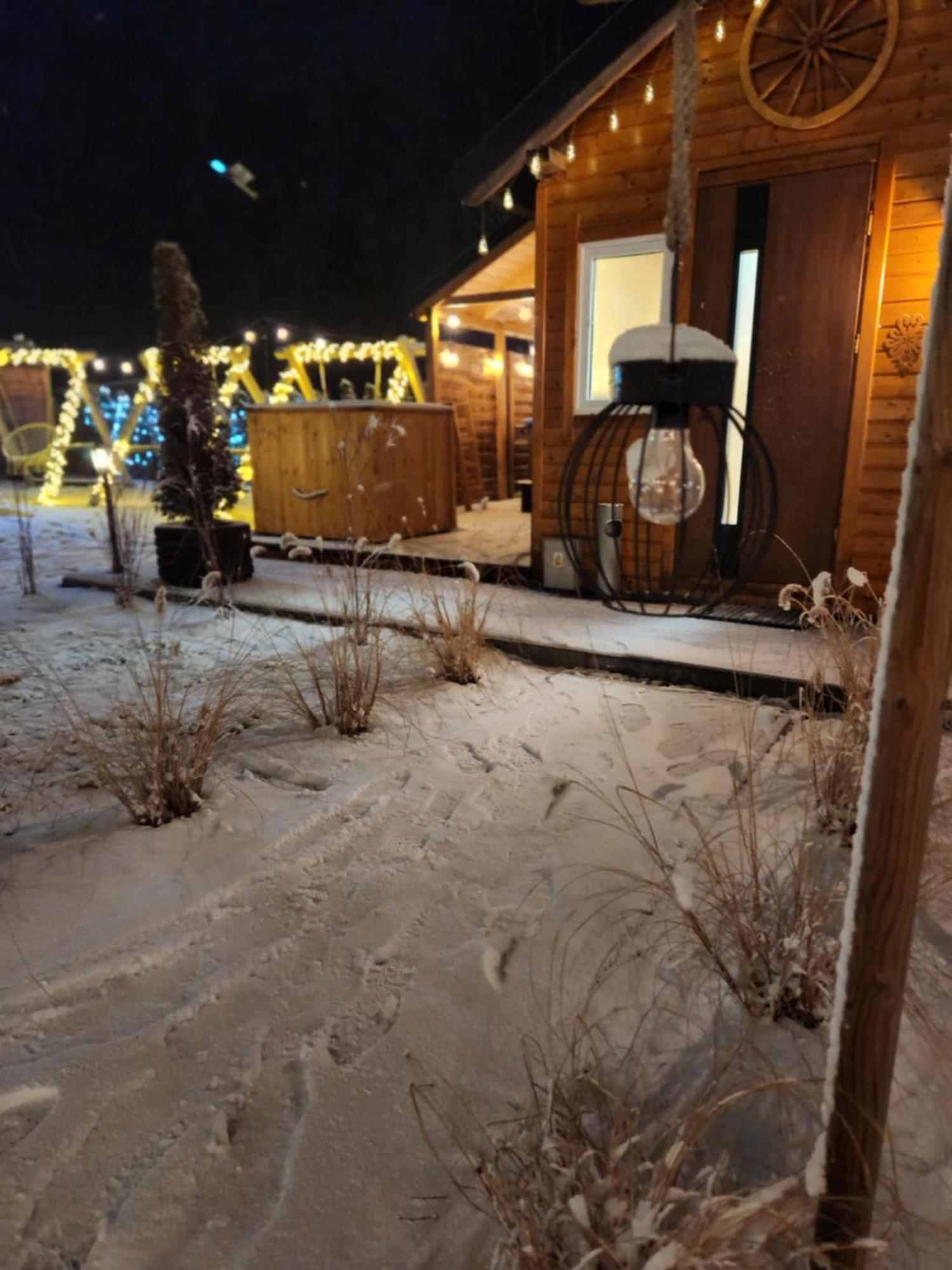 Grabska Osada Apartamenty - 100M Od Suntago Park-Domki Ogrzewane Caloroczne Mszczonow Bagian luar foto